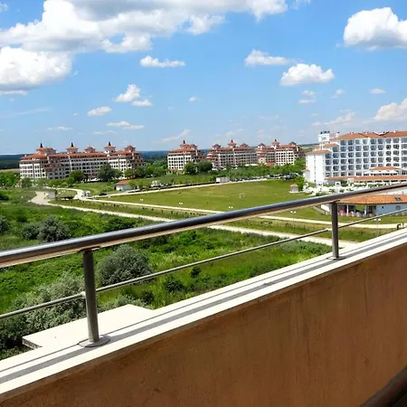 Seafront Im Обзор