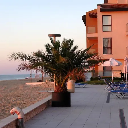 Seafront Im * Обзор