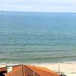 Seafront Im Apartment Obzor
