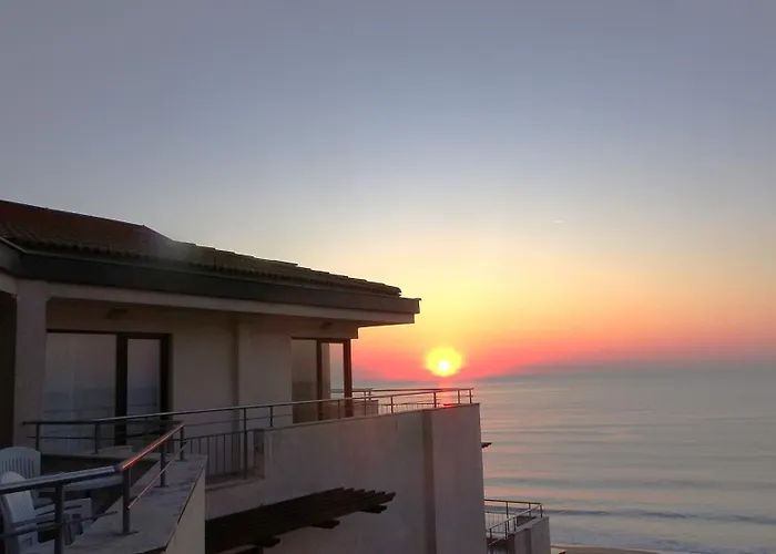 Apartment Seafront Im