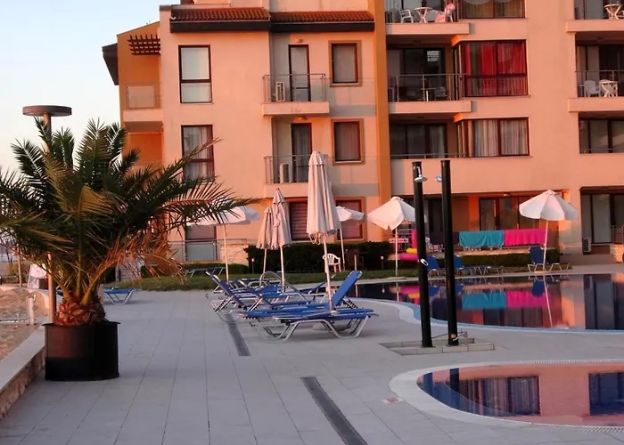 Seafront Im شقة *